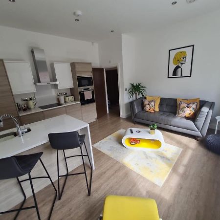 34 Cuppin Street - Luxury City Centre Apartment! Chester Exteriör bild