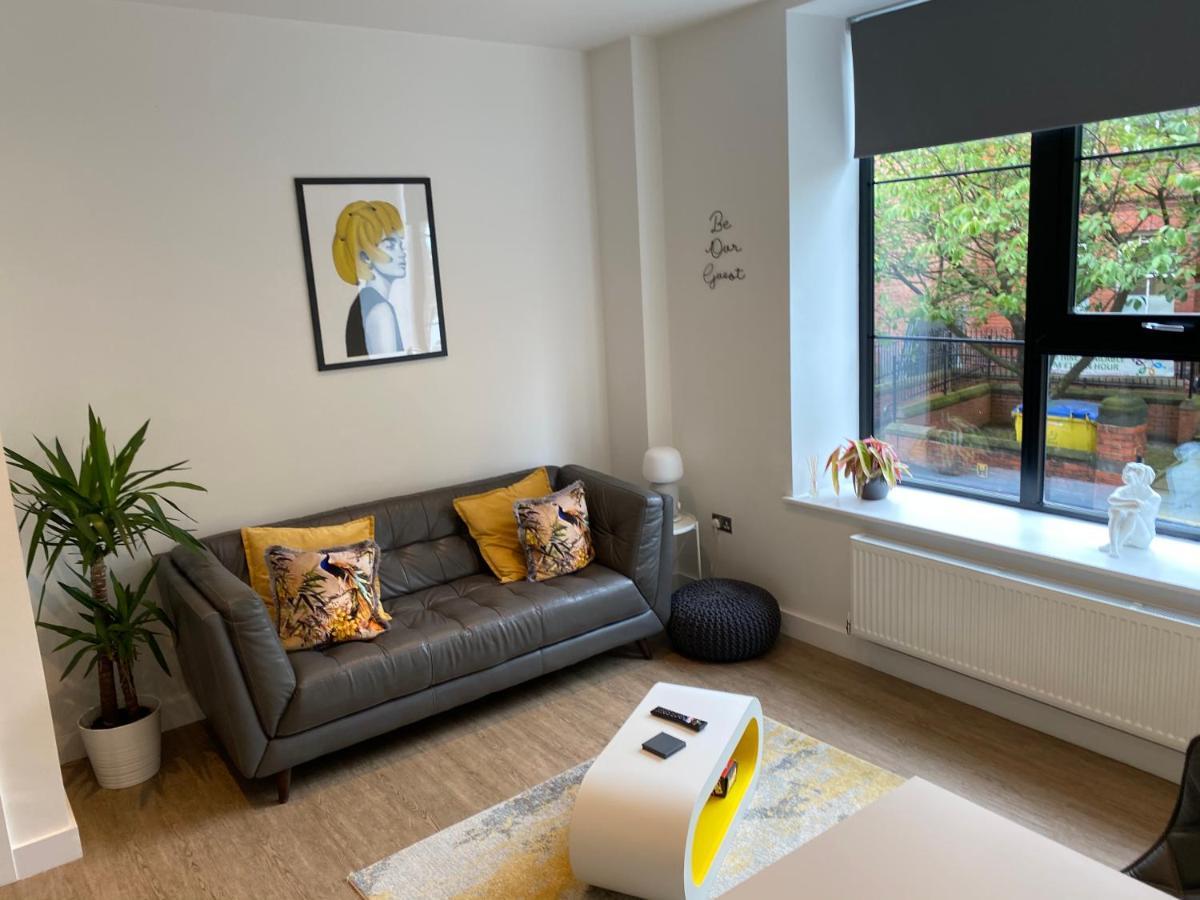 34 Cuppin Street - Luxury City Centre Apartment! Chester Exteriör bild