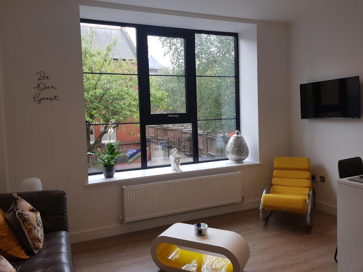 34 Cuppin Street - Luxury City Centre Apartment! Chester Exteriör bild