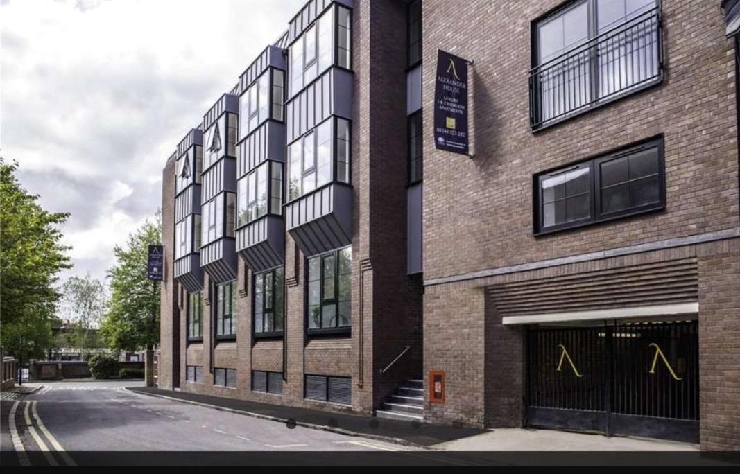 34 Cuppin Street - Luxury City Centre Apartment! Chester Exteriör bild